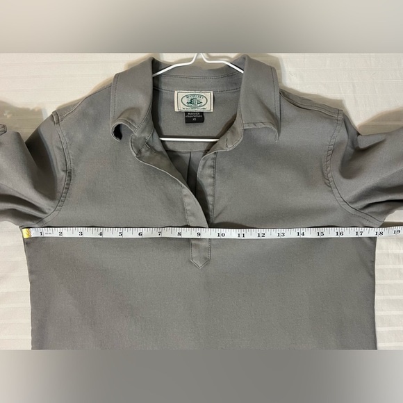 McCulley’s (Highlands, NC) roll tab sleeve collared shirt dress. Gray XS - Picture 13 of 16